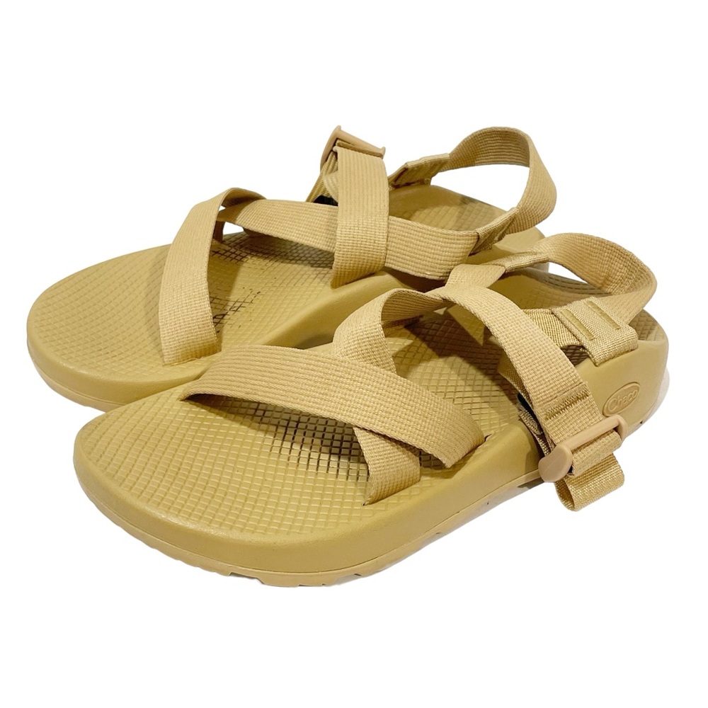 Chaco Men's Size 9 Z1 Classic Sandals in Bone Strappy Shoe